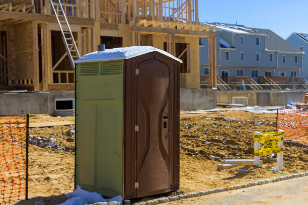 Portable Toilet Options We Offer in Cementon, PA