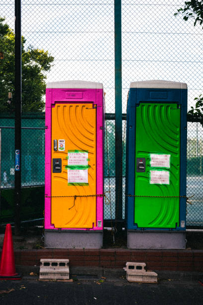 Porta potty delivery and setup in Cementon, PA